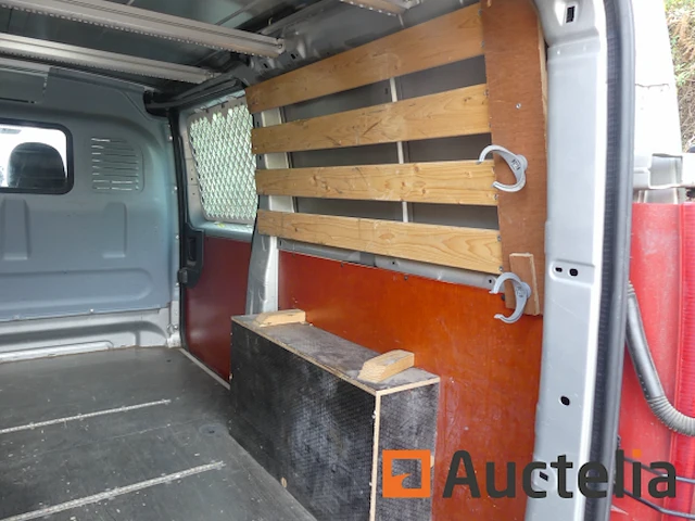 Ref:1-lss-867 - citroen jumpy bestelwagen (2015-67.438 km) - chassisnummer: vf7xuahz8fz056231 - afbeelding 5 van  32
