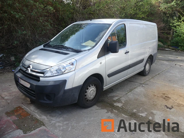 Ref:1-lss-867 - citroen jumpy bestelwagen (2015-67.438 km) - chassisnummer: vf7xuahz8fz056231 - afbeelding 1 van  32