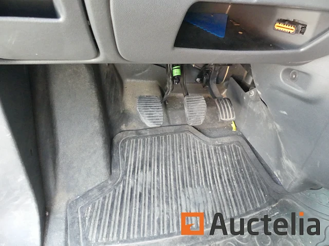 Ref:1-lss-867 - citroen jumpy bestelwagen (2015-67.438 km) - chassisnummer: vf7xuahz8fz056231 - afbeelding 15 van  32