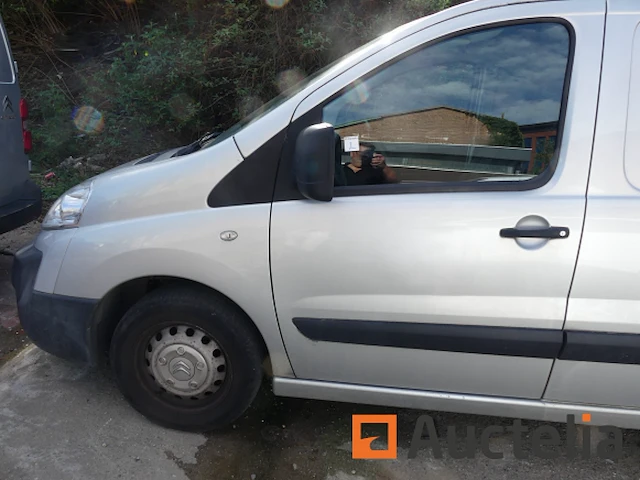 Ref:1-lss-867 - citroen jumpy bestelwagen (2015-67.438 km) - chassisnummer: vf7xuahz8fz056231 - afbeelding 30 van  32