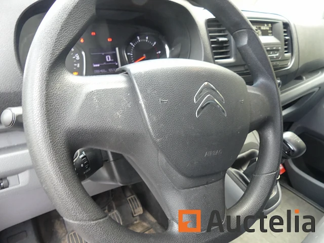 Ref:1-rgt-760 - citroen jumpy bestelwagen (2016-86.466 km) - chassisnummer: vf7vfahkhgz075543 - afbeelding 15 van  33