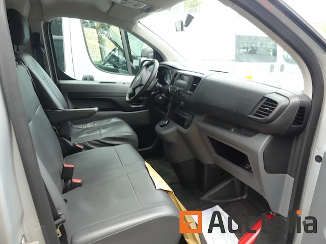 Ref:1-sjf-161 - citroen jumpy bestelwagen (2017-192.000 km) - chassisnummer: vf7vfahhwhz033804 - afbeelding 9 van  31