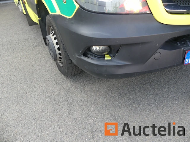 Ref:1-sut-671 - mercedes-benz ambulance (2017-268.678 km) - afbeelding 19 van  33
