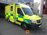 Ref:1-sut-671 - mercedes-benz ambulance (2017-268.678 km) - afbeelding 12 van  33