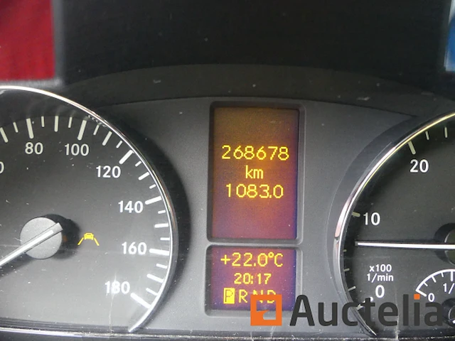 Ref:1-sut-671 - mercedes-benz ambulance (2017-268.678 km) - afbeelding 31 van  33