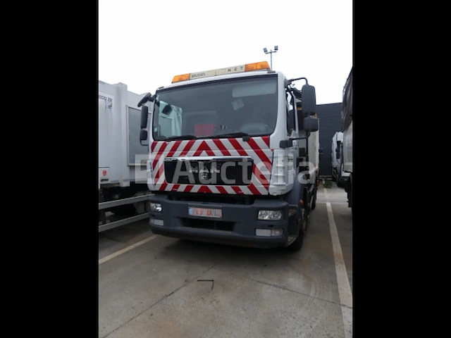 Ref:10318 - vuilniswagen met kraan man tgm (2010-138.787 km) ( vin:wman08zz2ay243367) - afbeelding 22 van  47