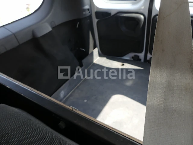 Ref:10423 - auto dacia logan 1.5 dci stationwagen (2012-254.373 km) - afbeelding 18 van  29