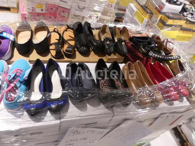 Ref:12 - 222 diverse damesschoenen - afbeelding 4 van  6
