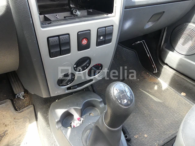Ref:12391 - dacia logan 1.5 dci pick-up bestelwagen (2011-175.387 km) - afbeelding 5 van  30