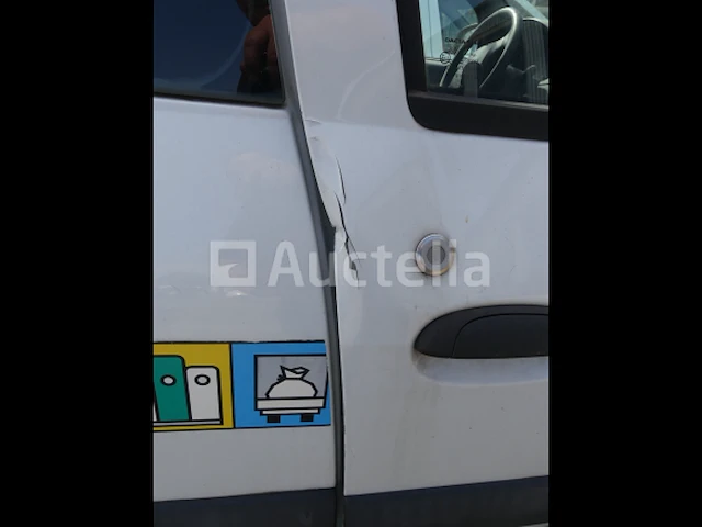 Ref:12391 - dacia logan 1.5 dci pick-up bestelwagen (2011-175.387 km) - afbeelding 26 van  30