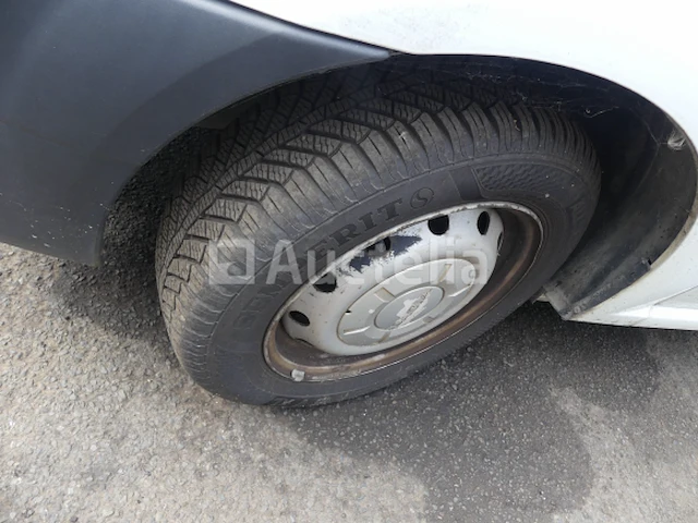 Ref:12395 - dacia logan 1.5 dci pick-up vrachtwagen (2012-121.398 km) - afbeelding 3 van  31