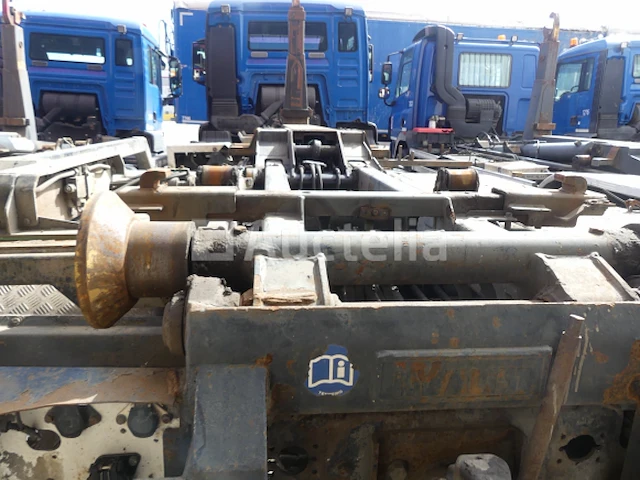 Ref:1309 - container vrachtwagen man 28s (2009-572.532 km) - afbeelding 28 van  47