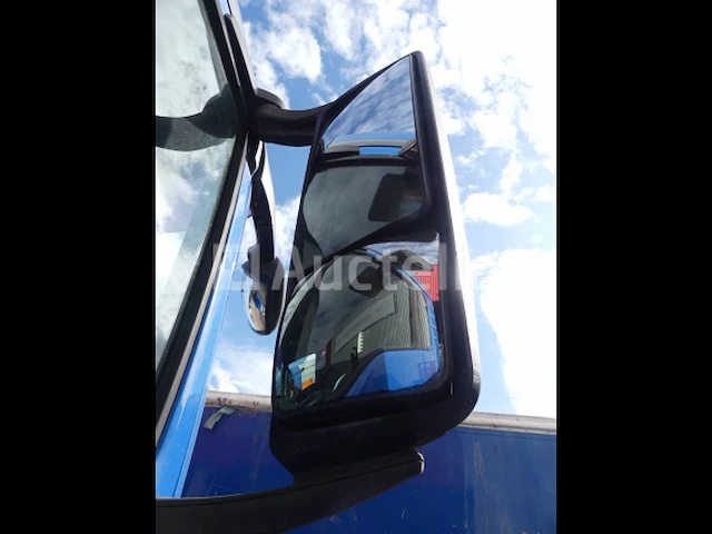 Ref:1309 - container vrachtwagen man 28s (2009-572.532 km) - afbeelding 37 van  47