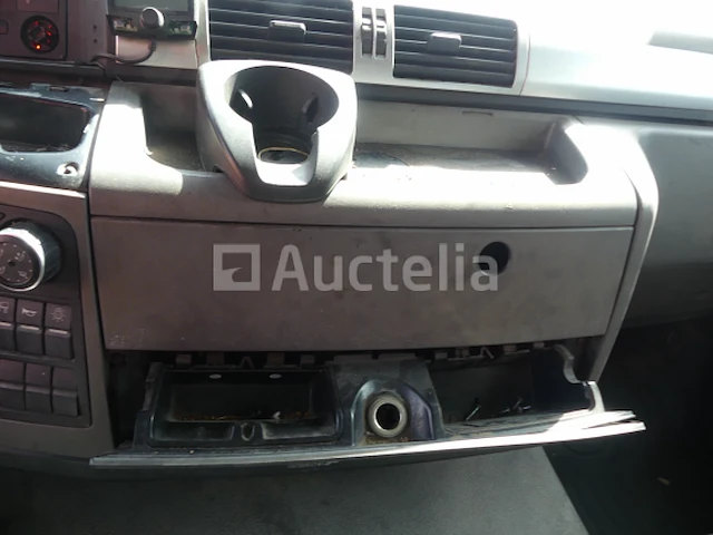 Ref:1374 - container vrachtwagen man tgs (2014-568.806 km) - afbeelding 14 van  51