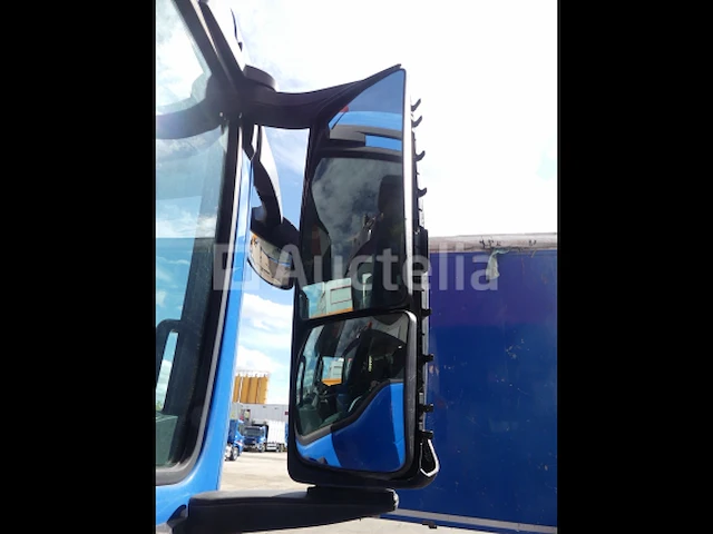 Ref:1374 - container vrachtwagen man tgs (2014-568.806 km) - afbeelding 25 van  51