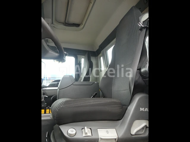 Ref:1375 - container vrachtwagen man tgs (2014-539.189 km) - afbeelding 6 van  52