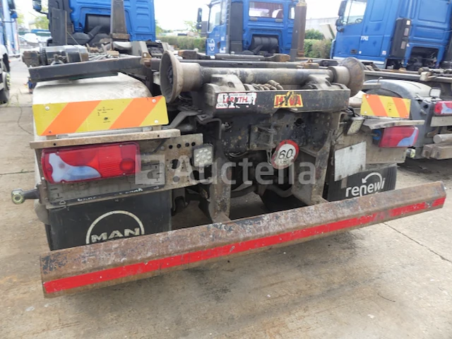 Ref:1375 - container vrachtwagen man tgs (2014-539.189 km) - afbeelding 10 van  52