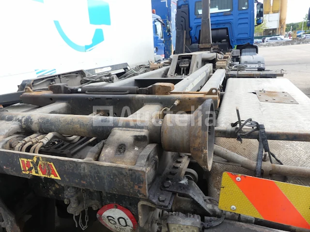 Ref:1375 - container vrachtwagen man tgs (2014-539.189 km) - afbeelding 43 van  52