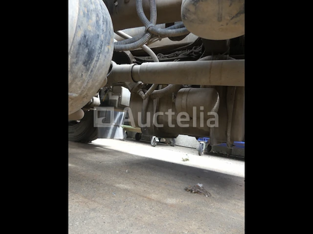 Ref:1376 - container vrachtwagen man tgs (2014-573.144 km) - afbeelding 36 van  47