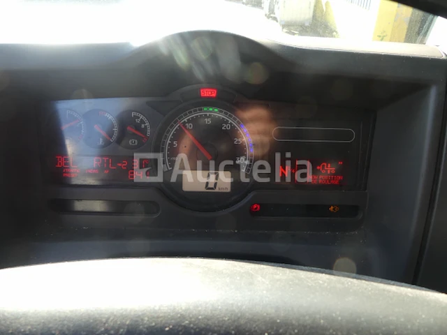 Ref:1387 - renault midlum 270dxi vuilniswagen (2011-189.728 km) - afbeelding 19 van  48