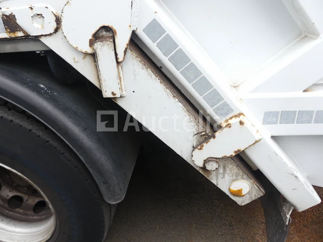 Ref:1444 - renault access vuilniswagen (2013-185.358 km) (vin:seg1930bl5bd17234) - afbeelding 16 van  34