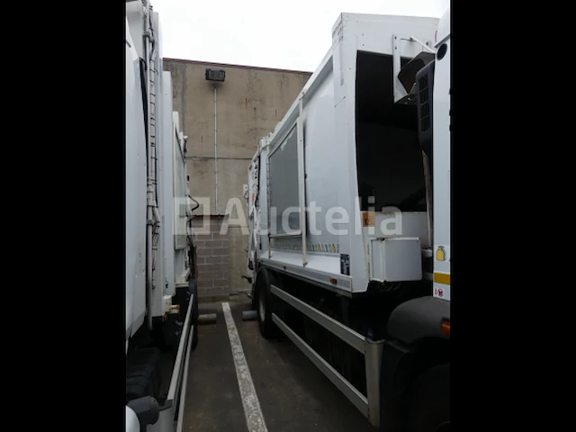 Ref:1449 - renault access vuilniswagen (2013-174.062 km)(vin: seg1930bl5bd17227) - afbeelding 9 van  39