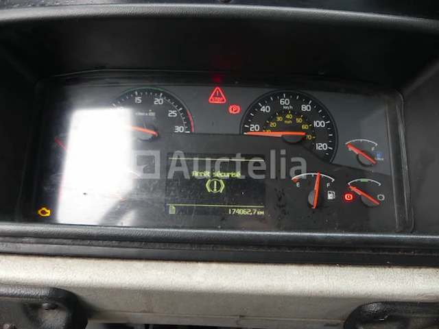 Ref:1449 - renault access vuilniswagen (2013-174.062 km)(vin: seg1930bl5bd17227) - afbeelding 38 van  39