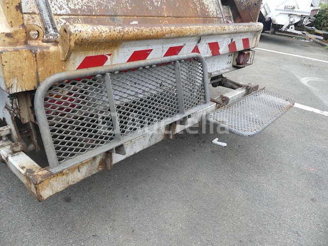 Ref:1450 - renault access vuilniswagen (vin: seg1930bl5bd17235) - afbeelding 16 van  38
