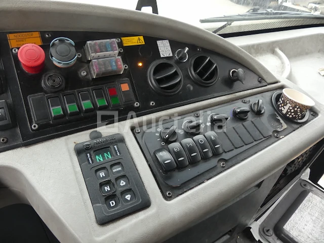 Ref:1477 - renault access vuilniswagen (2014-173.146 km) (vin:seg1930bl5bd17887) - afbeelding 19 van  40
