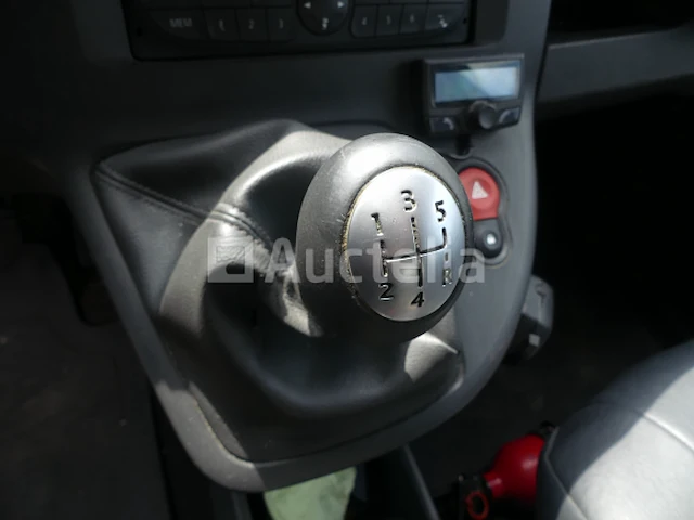 Ref:15396 - renault kangoo 1.5 d auto (2011-85.809 km) - afbeelding 16 van  32