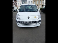 Ref:15396 - renault kangoo 1.5 d auto (2011-85.809 km) - afbeelding 20 van  32