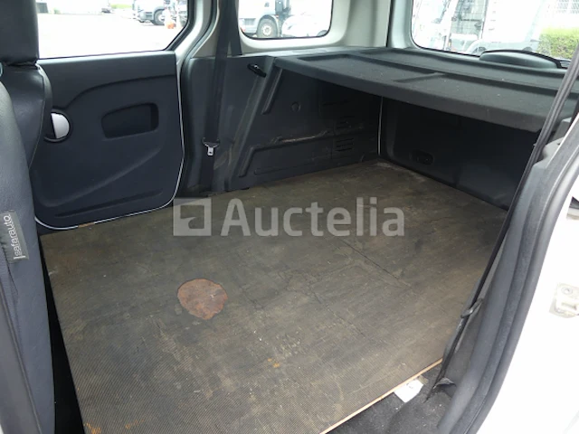 Ref:15396 - renault kangoo 1.5 d auto (2011-85.809 km) - afbeelding 22 van  32