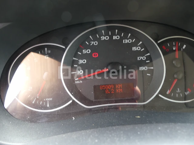 Ref:15396 - renault kangoo 1.5 d auto (2011-85.809 km) - afbeelding 23 van  32