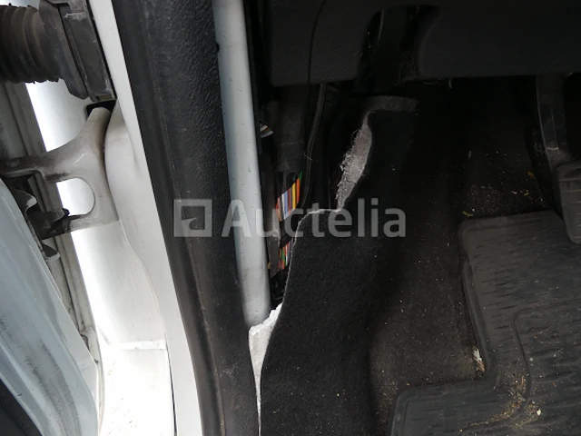 Ref:15396 - renault kangoo 1.5 d auto (2011-85.809 km) - afbeelding 30 van  32