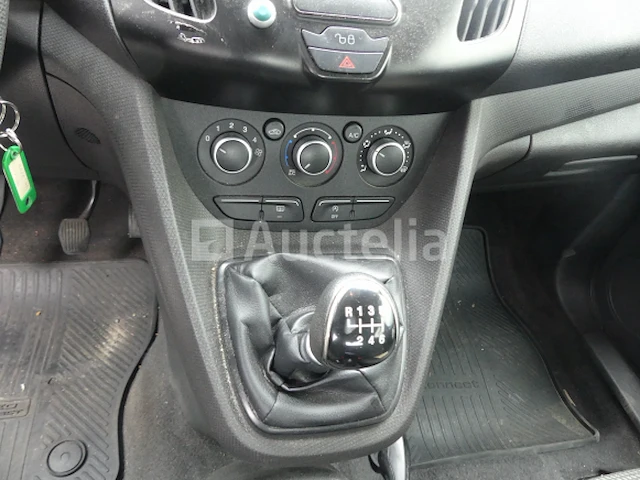 Ref:17598 - ford tourneo auto (2015-83.686 km)(vin: wfotxxwpgtfl09522) - afbeelding 21 van  23