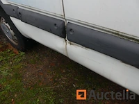 Ref:19 - renault master bestelwagen (2009-95.056 km) - afbeelding 14 van  29