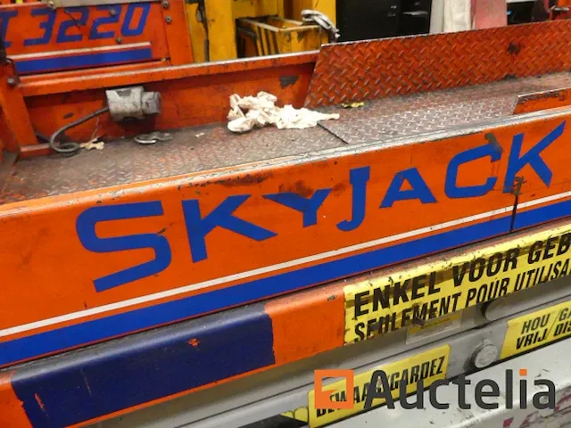 Ref:19 (4980-022) - schaarhoogwerker skyjack sj iii 3015 - afbeelding 13 van  15