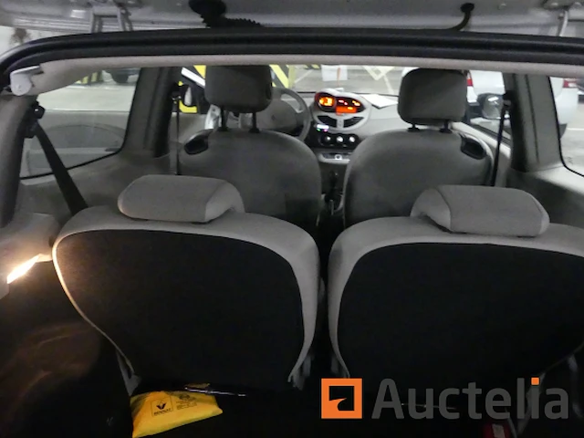 Ref:1anw642 - auto renault twingo (2011-85.497 km) - afbeelding 6 van  22