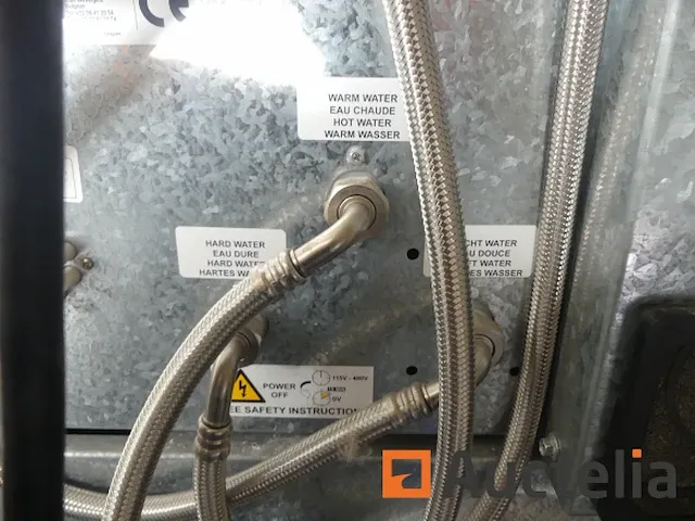 Ref:2 - professionele wasmachine 13 kg met ipso hc135 muntmechanisme - afbeelding 9 van  9