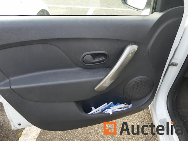 Ref:20513 - auto dacia logan sedan (2013-97.655 km) - afbeelding 12 van  27