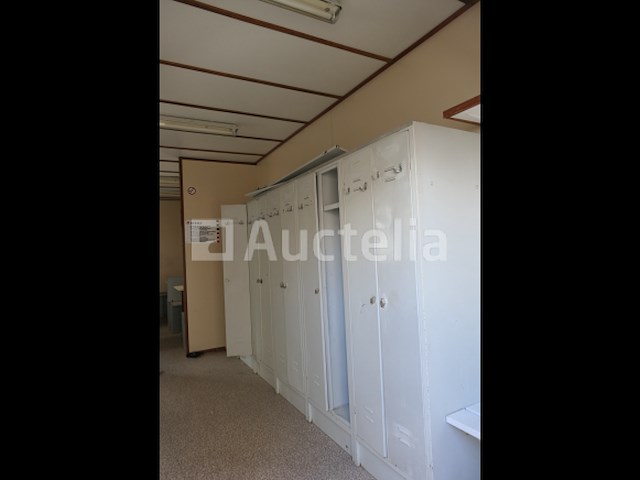 Ref:233 - garderobe container - afbeelding 3 van  22