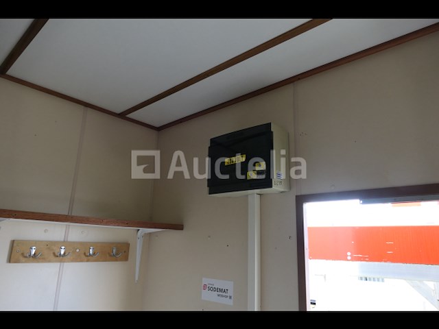 Ref:233 - garderobe container - afbeelding 4 van  22