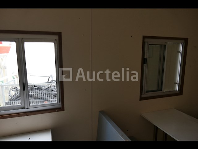 Ref:233 - garderobe container - afbeelding 13 van  22