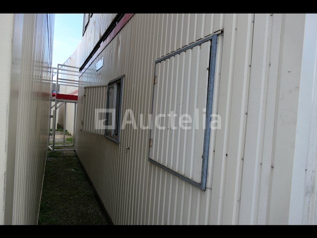 Ref:233 - garderobe container - afbeelding 18 van  22