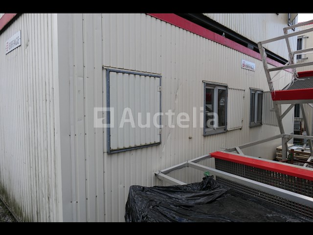 Ref:233 - garderobe container - afbeelding 19 van  22