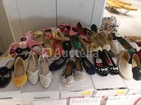 Ref:25 - 256 diverse damesschoenen - afbeelding 4 van  9