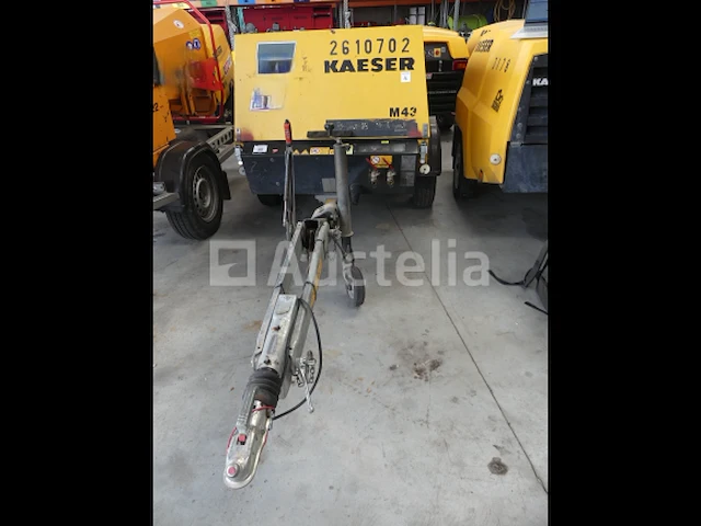 Ref:2610 - kaeser m43 getrokken compressor - afbeelding 1 van  16