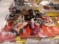 Ref:27 - 236 diverse damesschoenen - afbeelding 4 van  7