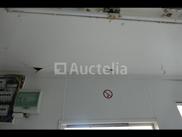 Ref:273 - garderobe container - afbeelding 6 van  16