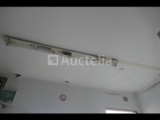 Ref:273 - garderobe container - afbeelding 7 van  16